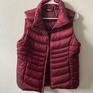 The North Face Down Vest Burgundy Women’s Large